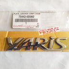 Emblem Logo Toyota YARIS Bagasi Original  75442-0D060