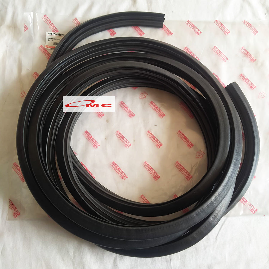 Karet Pintu Tengah Kiri Original Gran Max Luxio 67872-BZ020-001