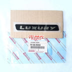 Sticker Emblem LUXURY Stiker Logo Toyota Innova Reborn Facelift Venturer Original P5188-0K002