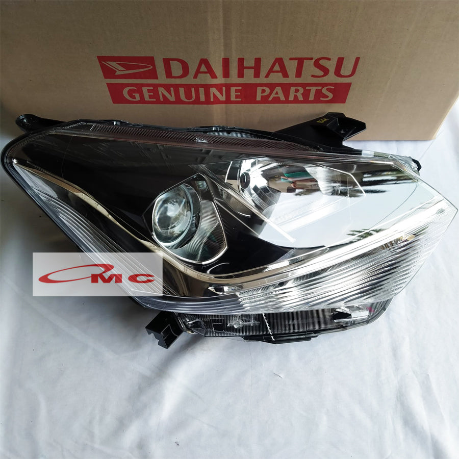 Lampu Depan Head Lamp Kanan Agya Ayla Facelift 81130-BZ330-001