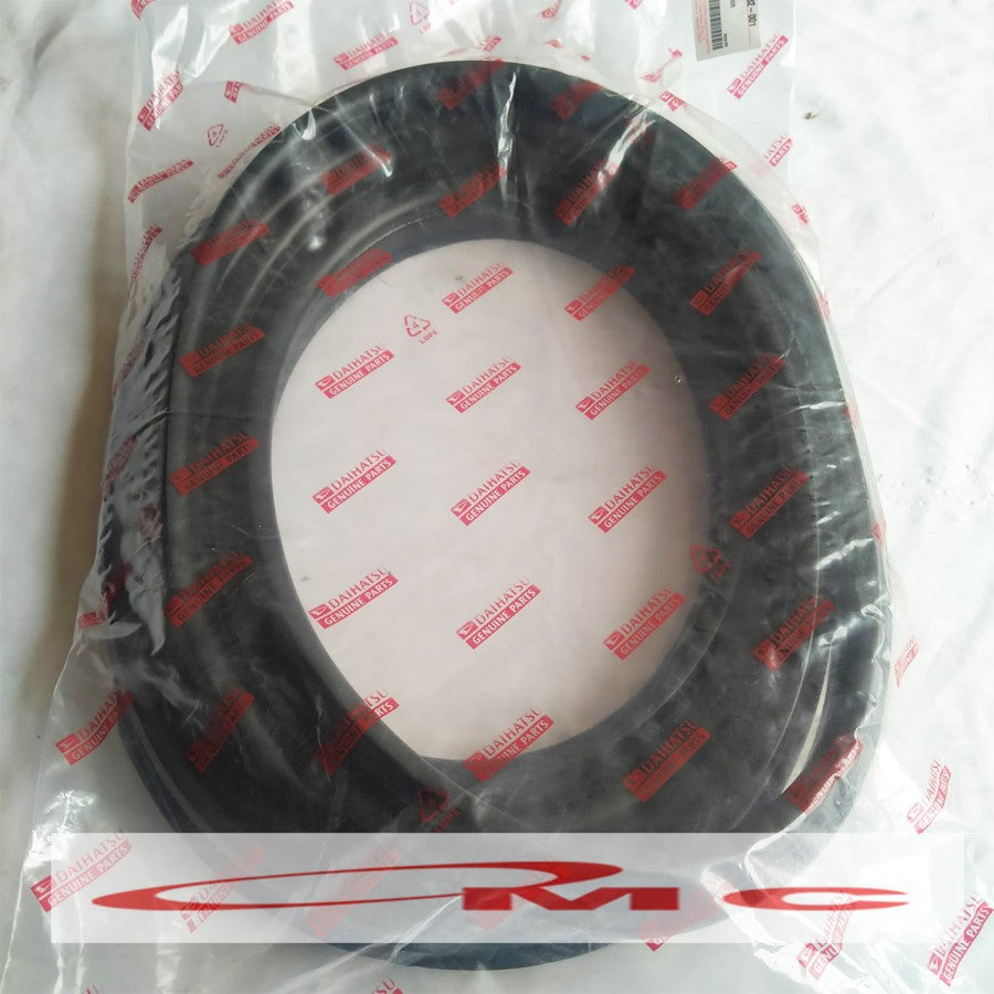 Karet Body Pintu Bagasi Belakang Gran Max Luxio 67881-BZ082-001