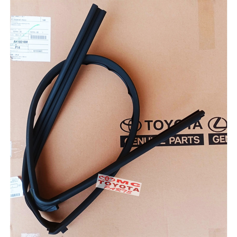 Karet Channel Kaca Pintu Depan Kiri  Sigra Calya 68151-BZ160