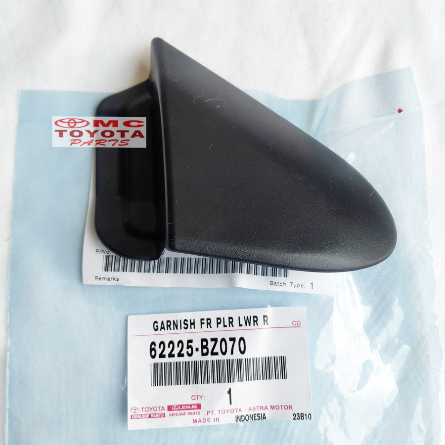 Garnish Pilar Segitiga Luar Spion Kanan Rush Terios AllNew 62225-BZ070