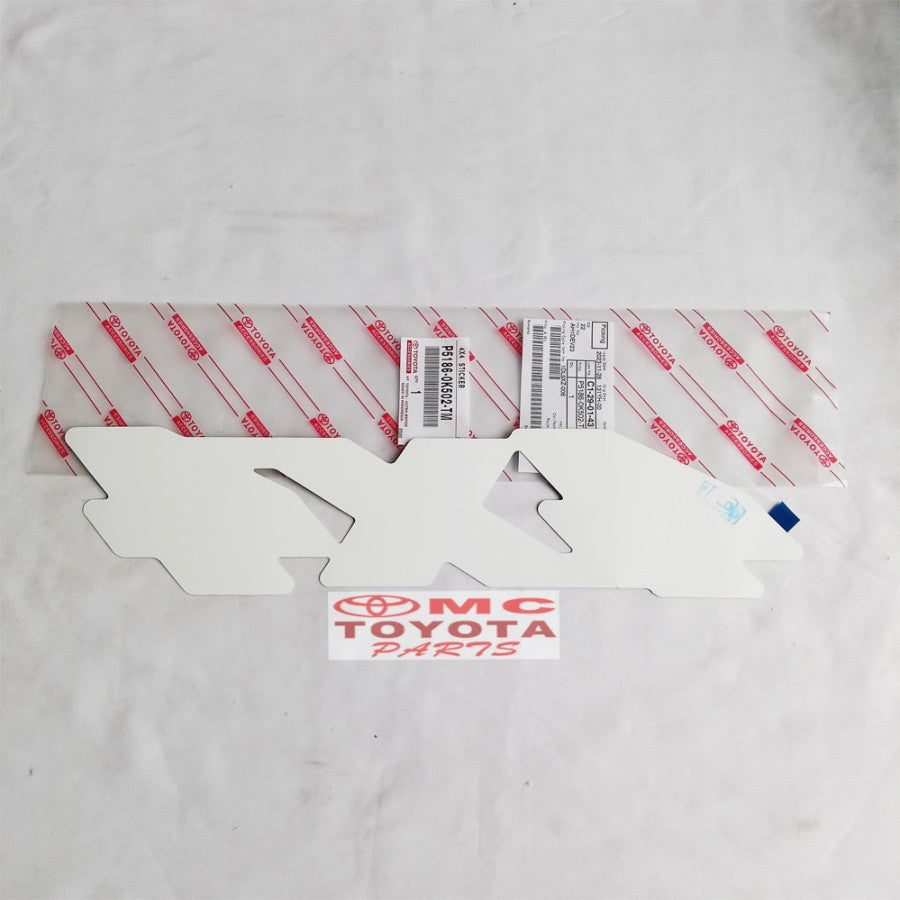 Stiker Sticker 4X4 Original Toyota Hilux P5186-0K502-TM