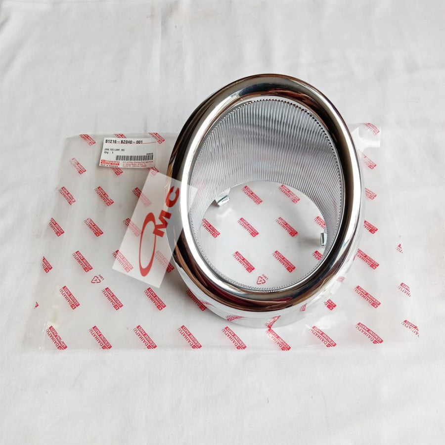 Garnish Cover Tutup Ring Fog Lamp Foglamp Kanan Ayla 81216-BZ040-001