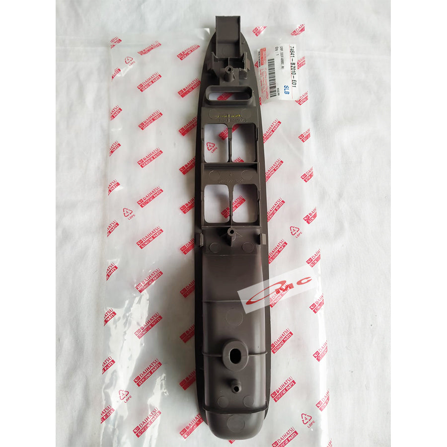 Tarikan Pintu Panel Power Window Depan Kanan Original Avanza Xenia Old 74641-BZ010-E01