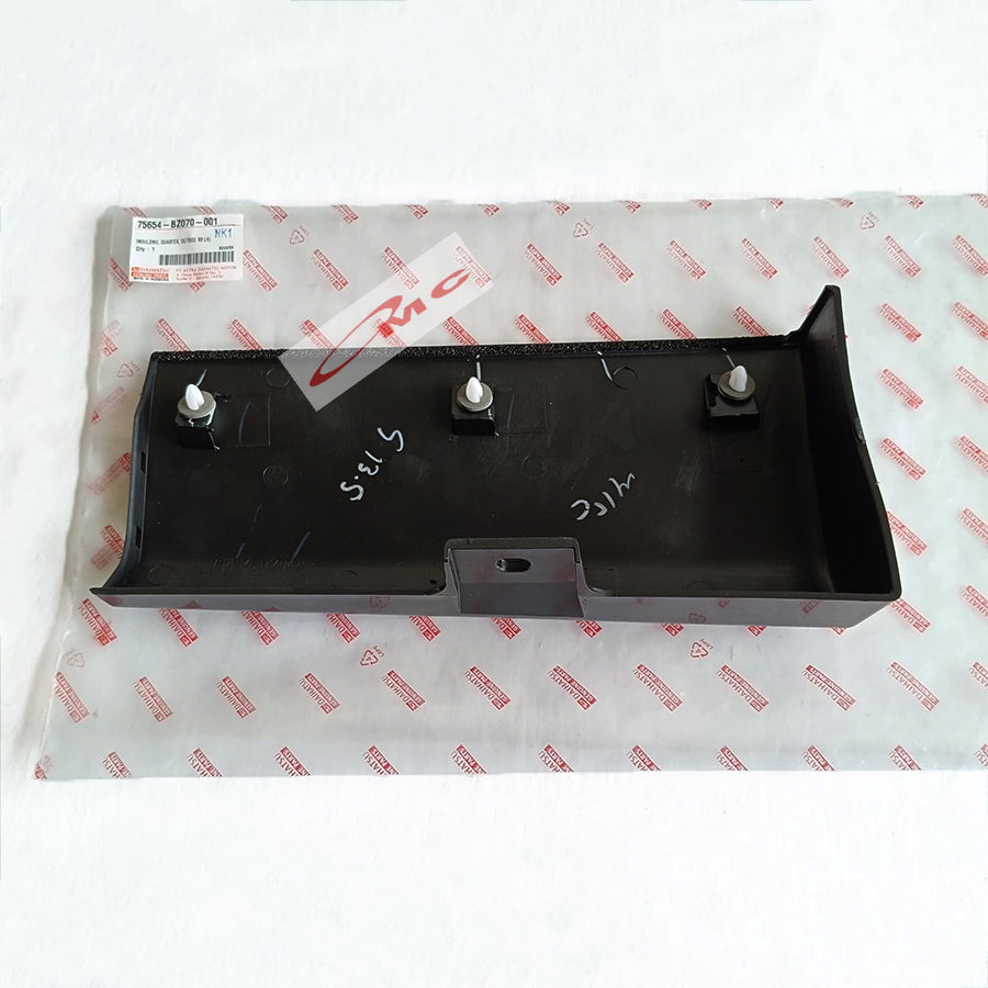 Moulding Bodi Samping Roda Belakang Kiri Molding Bumper Bemper Quarter Outside Rear Daihatsu Luxio Original 75654-BZ070-001