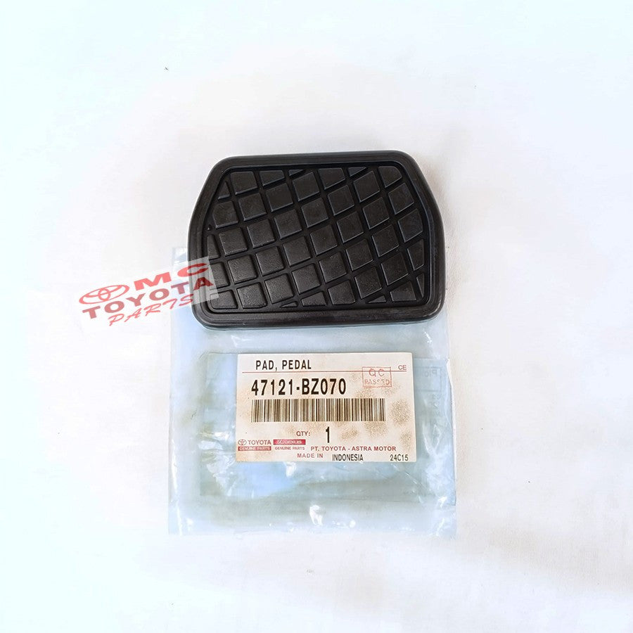 Karet Pedal Rem Automatic Matic Karet Injakan Pijakan Pedal Kopling Raize Rocky Avanza Xenia Veloz Rush Terios Calya Sigra Agya Ayla Yaris Vios Original 47121-BZ070