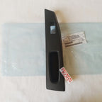 Tarikan Pintu Panel Power Window Tengah Kiri Agya Ayla 74816-BZ040-B0