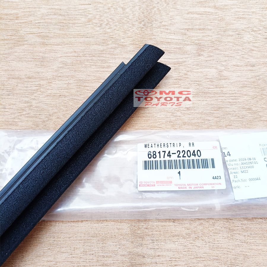 Pelipit Pintu Karet Kaca Bagian Dalam Depan Belakang Kanan Kiri Toyota Mark X Markx Ori 68172-22040 68173-22050 68174-22040