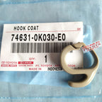Cantolan Gantungan Baju Hook Coat Innova Fortuner Hilux 74631-0K030-E0