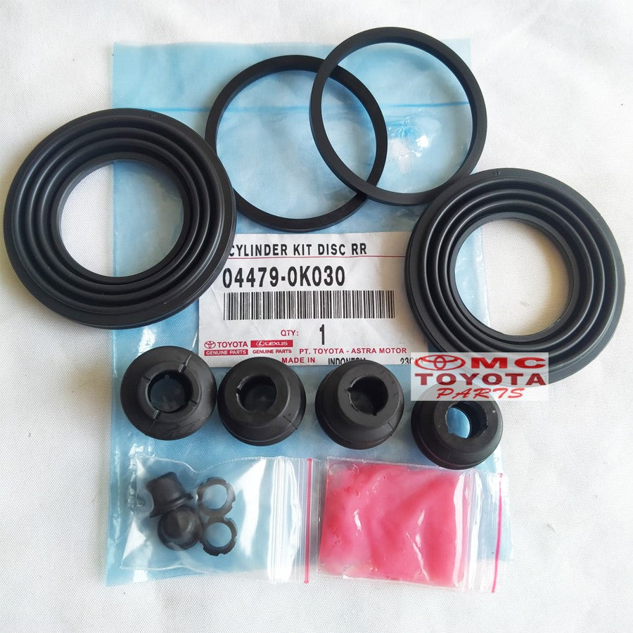 Kaliper Cylinder Kit Karet Rem Disc Belakang Fortuner VRZ 04479-0K030