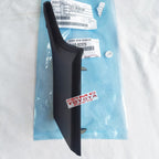 Cover Hood Hinge Karet samping Kap Mesin Kanan Calya Sigra 53445-BZ070