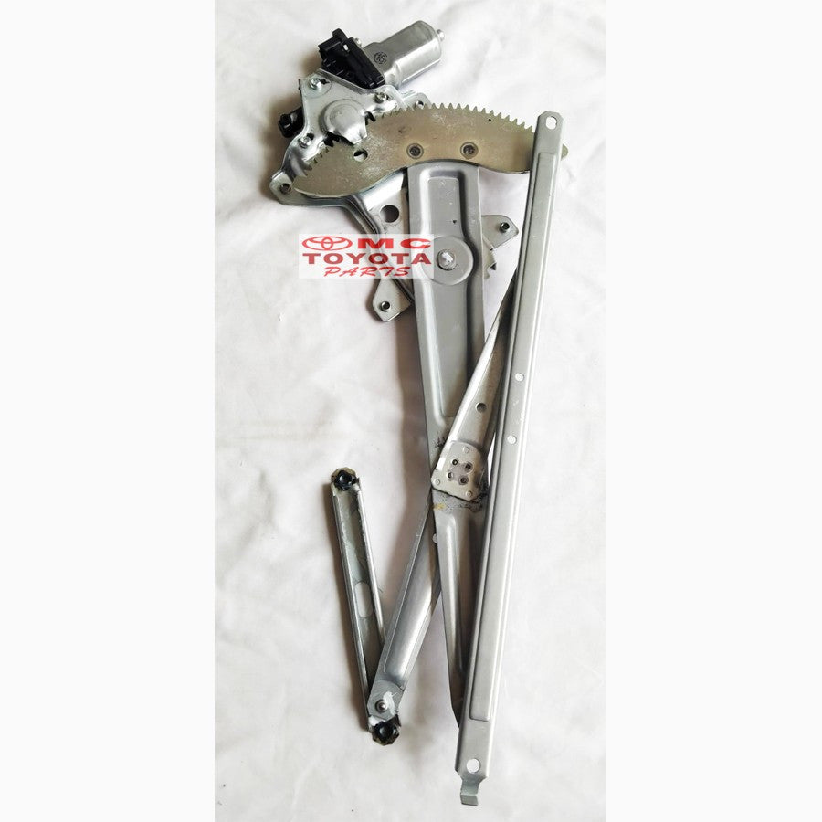 Regulator Set Motor Power Window Depan Kiri Avanza Xenia 69820-BZ020
