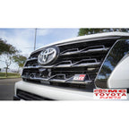 Emblem Logo GR Grille Radiator Depan Fortuner Facelift P5187-0KA06