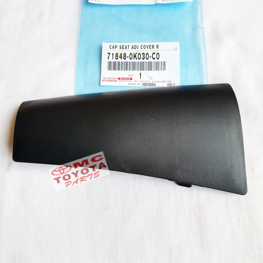 Cover Tutup Jok Belakang Kanan Innova Reborn Fortuner 71848-0K030-C0