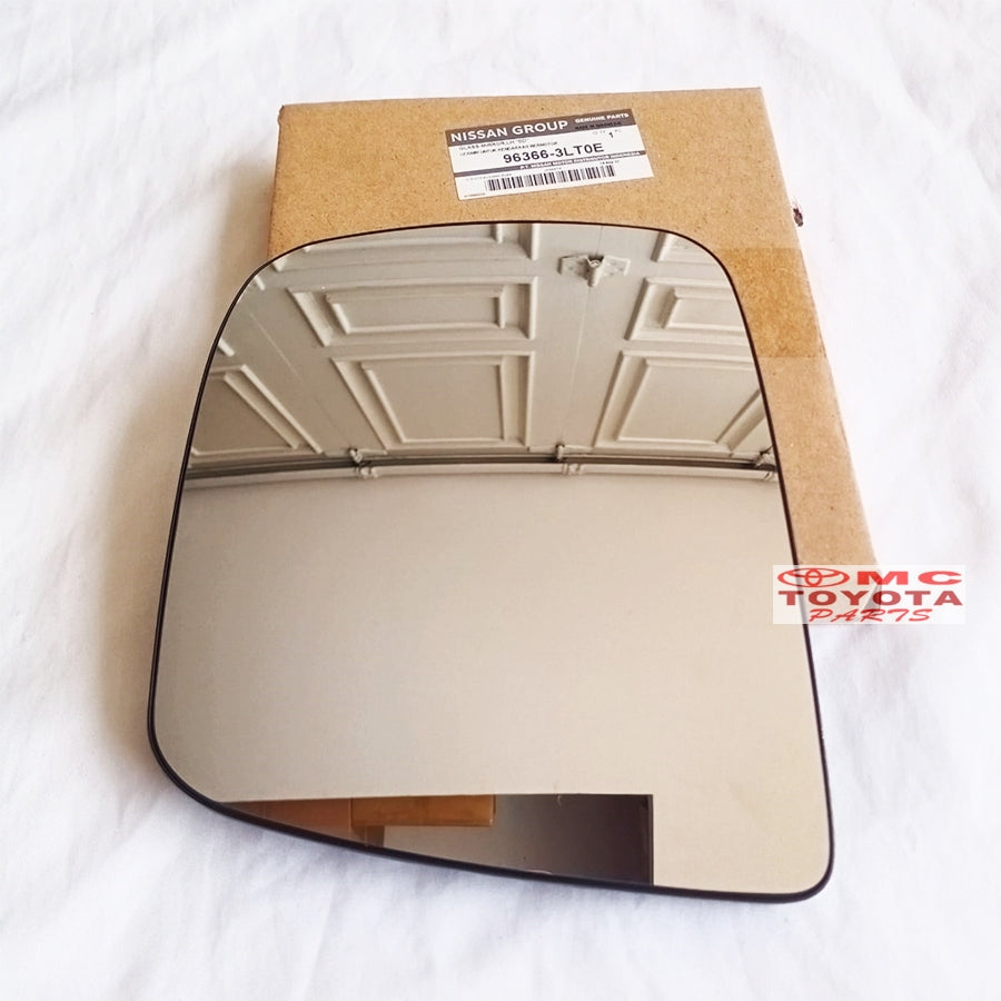 Kaca Spion Depan Kiri Nissan Evalia 96366-3LT0E