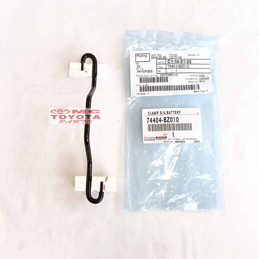 Klem Clamp Tatakan Pegangan Aki Klamp Pengunci Accu Battery Holder Original Toyota Avanza Xenia Rush Terios Agya Ayla 74404-BZ010