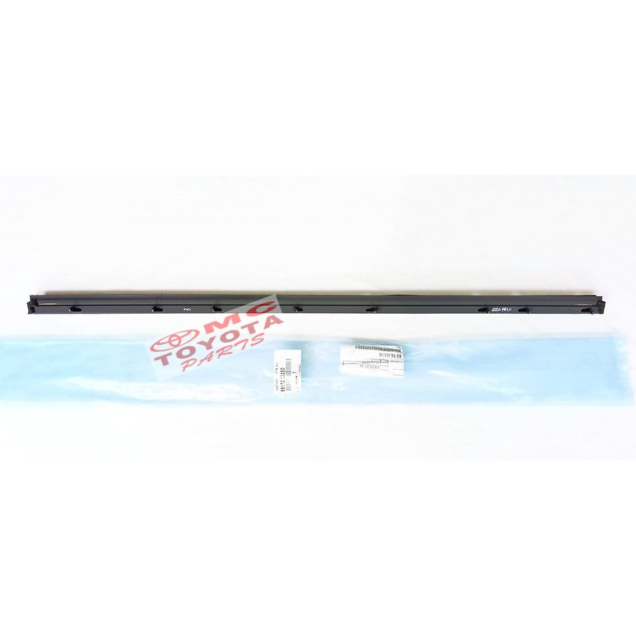 Pelipit Pintu Karet List Pelipit Kaca Dalam Depan Belakang Kanan Kiri Toyota Sienta Original 68171-0D250 68172-0D250 68173-0D220 68174-0D220