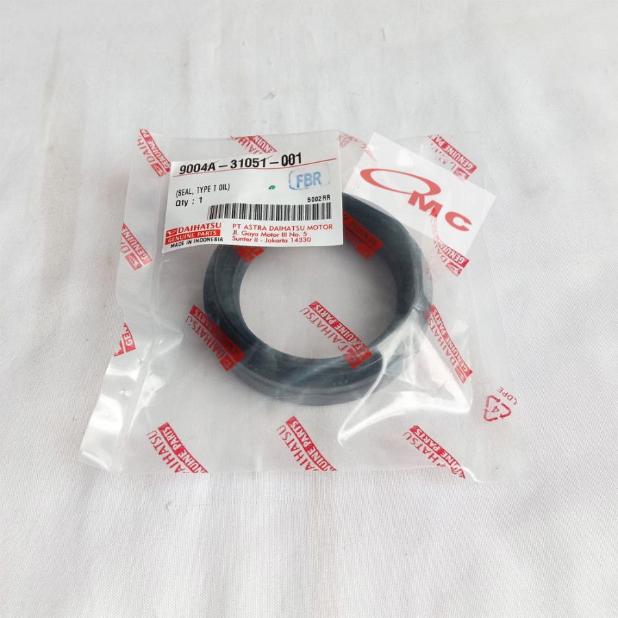 Seal Transmisi Roda Depan Kanan Oil Oli Agya Ayla 9004A-31051-001