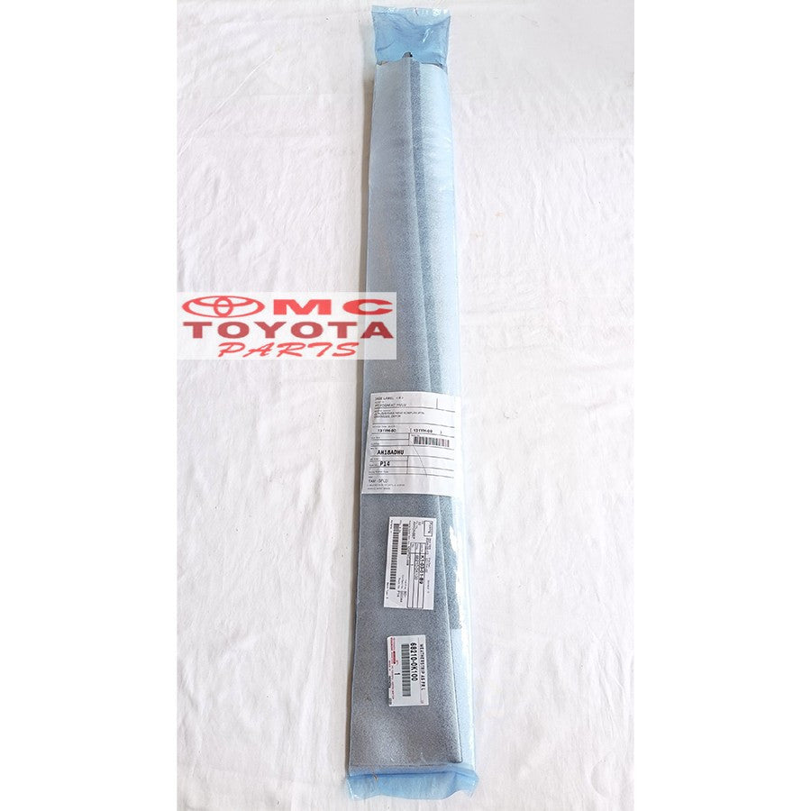 Pelipit Pintu Karet Kaca Luar Chrome Depan Kiri Toyota Fortuner VRZ 2016-Up Original Toyota 68210-0K100