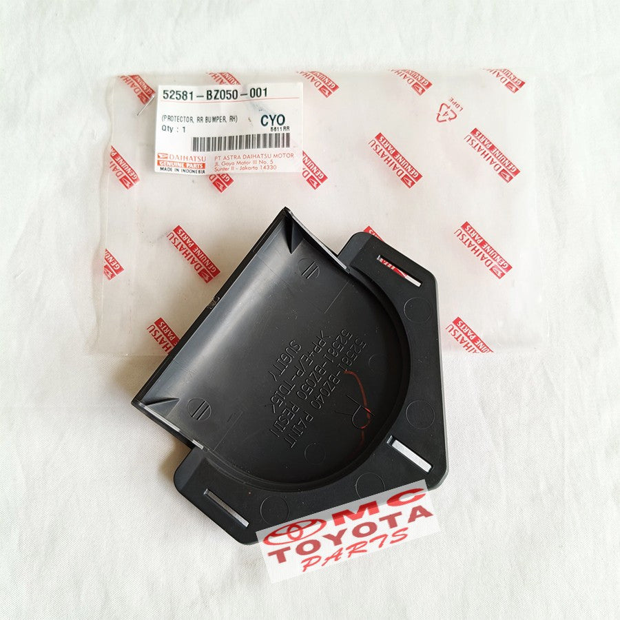 Tutup Cover Bumper Bemper Belakang Kanan Kiri 52581-BZ050-001 52582-BZ030-001
