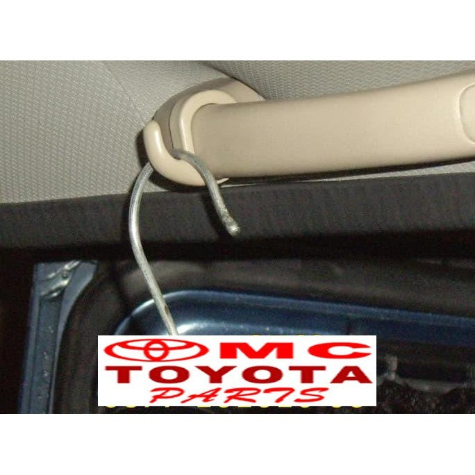 Cantolan Gantungan Baju Hook Coat Innova Fortuner Hilux 74631-0K030-E0