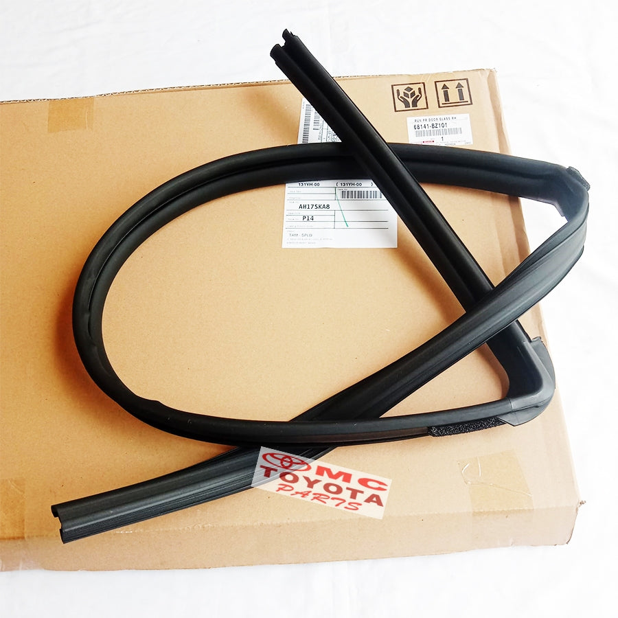 Karet Channel Kaca Pintu Depan Kanan Toyota Agya Ayla 68141-BZ101