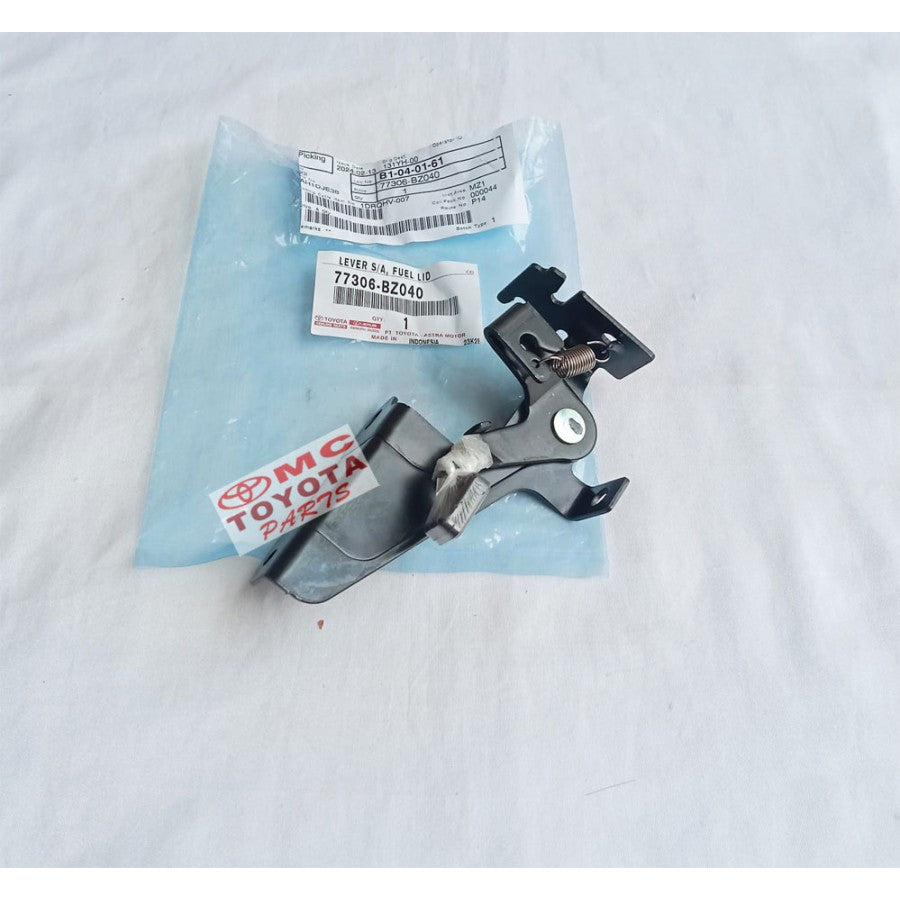 Handle Tarikan Tutup Tangki Tanki Bensin Sigra Calya 77306-BZ040