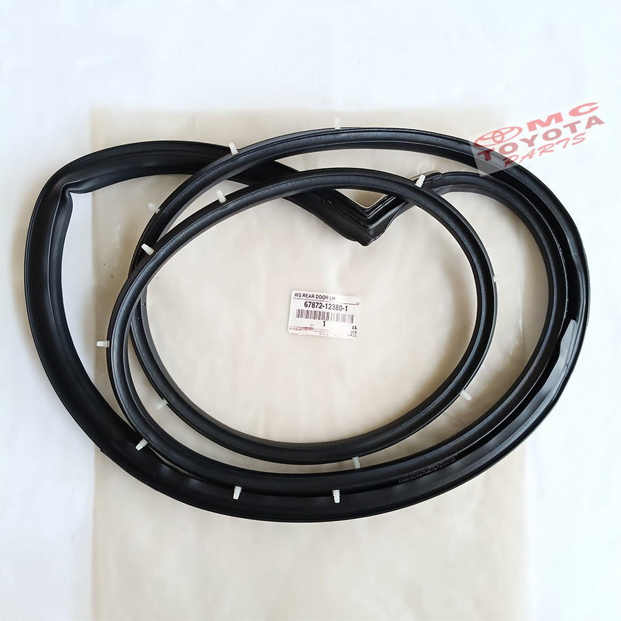 Karet Pintu Toyota Corolla Great Depan Belakang Kanan Kiri Original 67861-12820-1 67862-12780-1 67871-12380-1 67872-12380-1