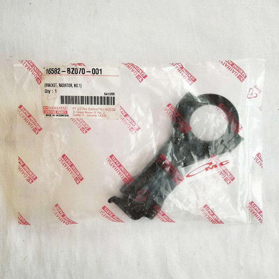 Breket Braket Bracket Dudukan Radiator Bagian Atas All New Avanza Xenia Original 16582-BZ070-001