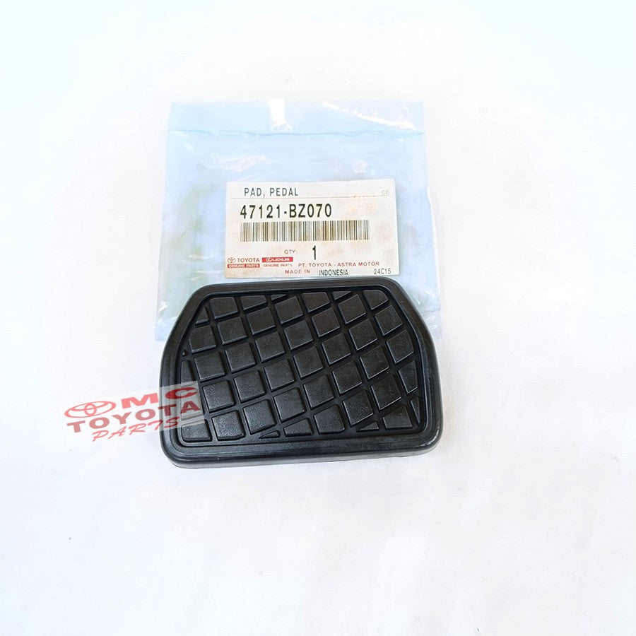 Karet Pedal Rem Automatic Matic Karet Injakan Pijakan Pedal Kopling Raize Rocky Avanza Xenia Veloz Rush Terios Calya Sigra Agya Ayla Yaris Vios Original 47121-BZ070