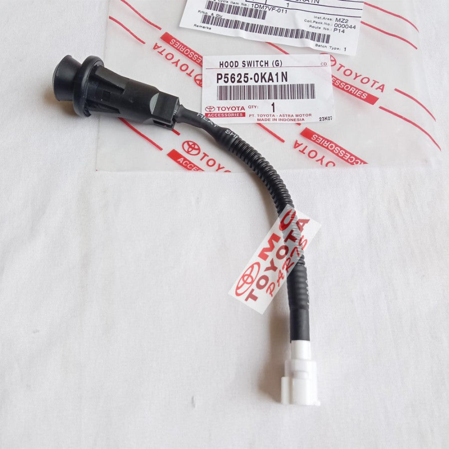 Switch Alarm Kap Mesin Toyota Innova Fortuner P5625-0kA1N