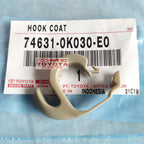 Cantolan Gantungan Baju Hook Coat Innova Fortuner Hilux 74631-0K030-E0