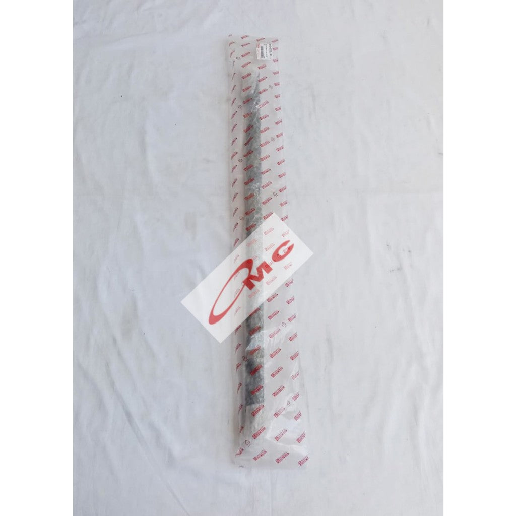 Pelipit Pintu Karet Kaca Luar Belakang Kanan Granmax 68163-BZ070-001