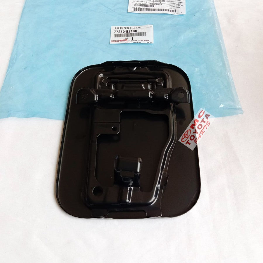 Plat Tutup Cover Tangki Bensin Original Calya Sigra 77350-BZ130