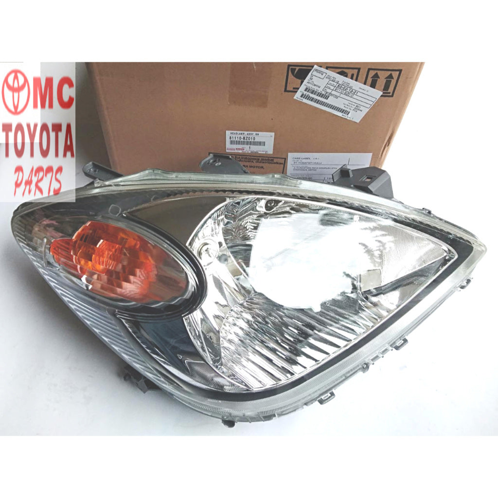 Lampu Depan / Head Lamp Kanan Avanza Xenia VVT-i  Non VVT-i 81110-BZ050-001 81110-BZ010