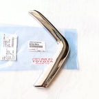 List Lis Moulding Molding Grill Chrome Bumper Bemper Side Depan Kanan Kiri Toyota Innova Reborn Venturer 52702-YP010 52703-YP010
