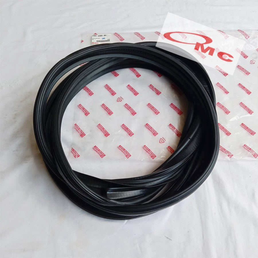 Karet Body Pintu Bagasi Weatherstrip Back Door Feroza Rocky 67881-87604-001