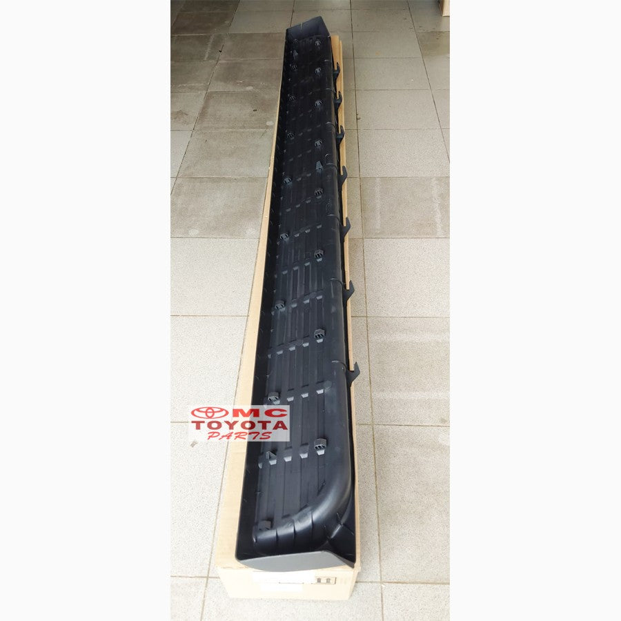 Cover Footstep Injekan Kaki Original Toyota Fortuner VNT 51773-0K070