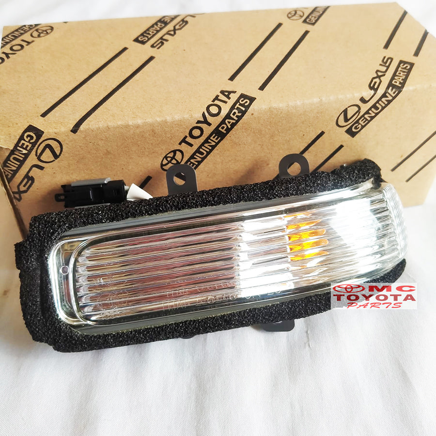 Lampu Sein Sen Spion Kiri Kijang Innova Fortuner Hilux 81740-0K010