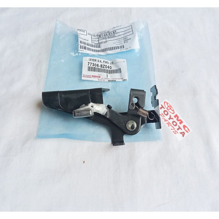 Handle Tarikan Tutup Tangki Tanki Bensin Sigra Calya 77306-BZ040