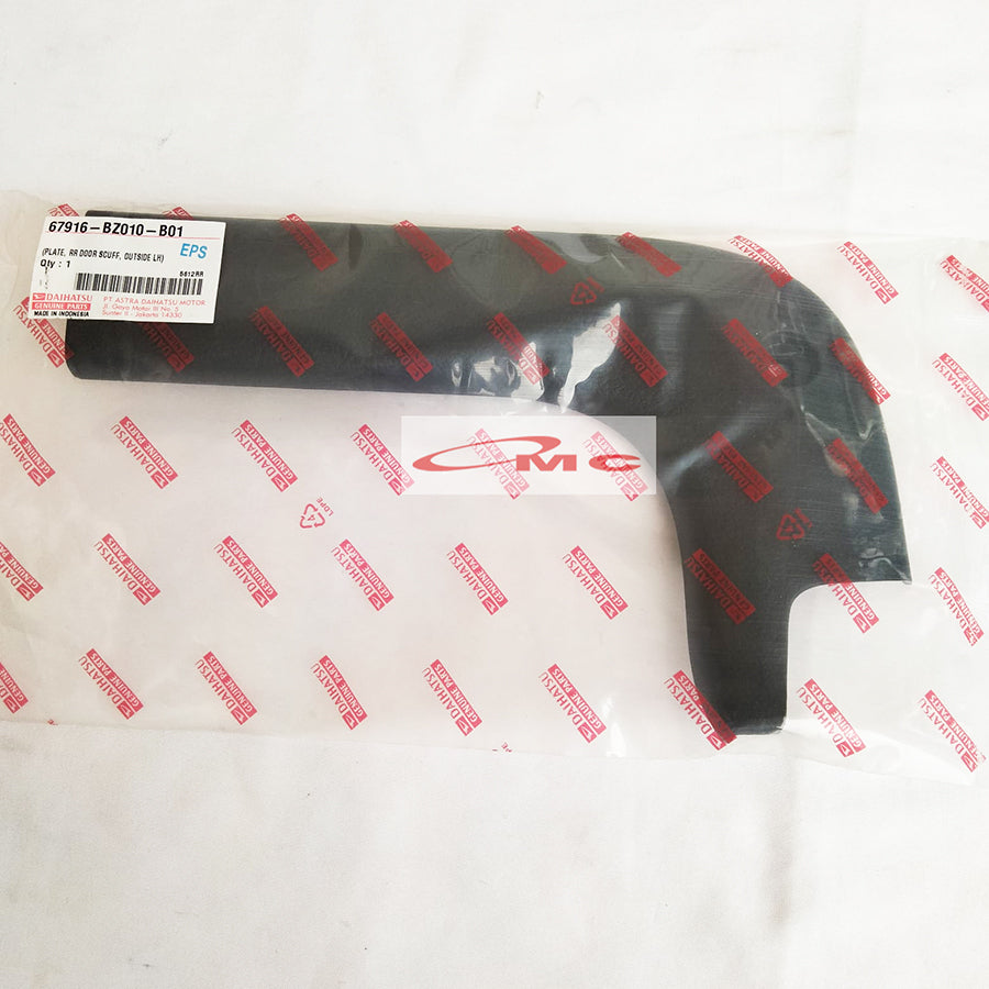 Tutup Plat Injakan Kaki Pintu Tengah Kiri Grand Max 67916-BZ010-B01