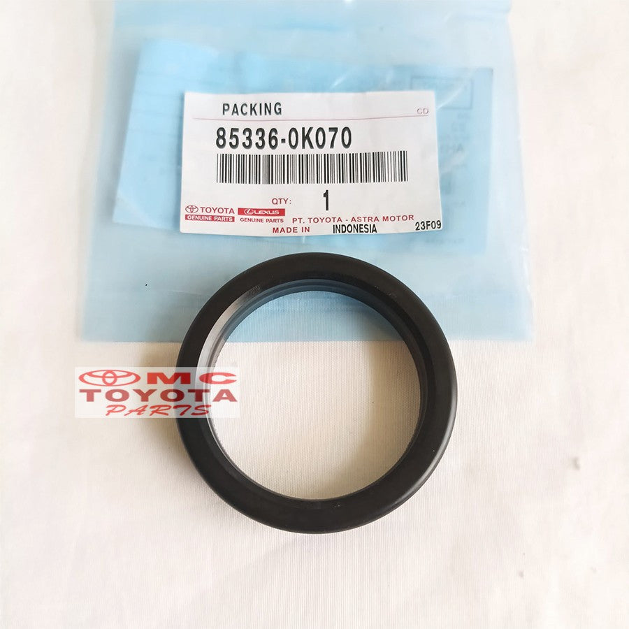 Seal Karet Tabung Air Radiator Kijang Innova Fortuner 85336-0K070
