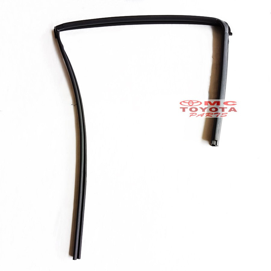 Karet Channel Chanel Canel Cenel Karet Kaca Pintu Belakang Kanan Kiri Toyota Agya 68142-BZ071 68152-BZ071
