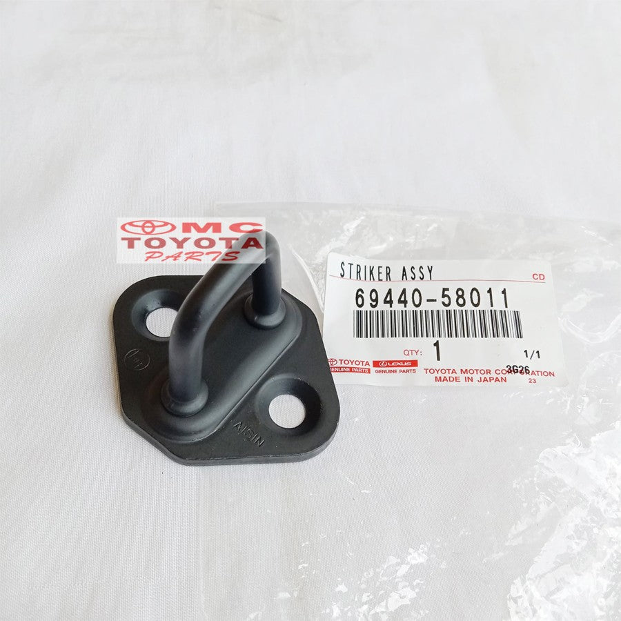 Stopper lock Striker Pengunci Geser Pintu Previa Alphard 69440-58011