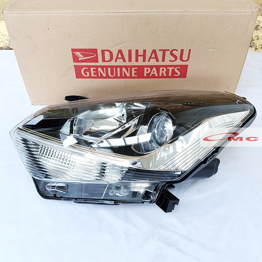 Lampu Depan Head Lamp Lampu Kiri Original Daihatsu Ayla Agya Facelift 81170-BZ330-001