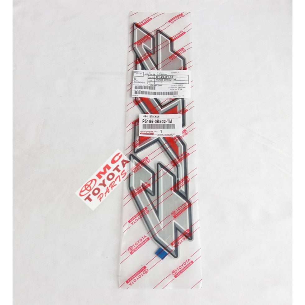 Stiker Sticker 4X4 Original Toyota Hilux P5186-0K502-TM