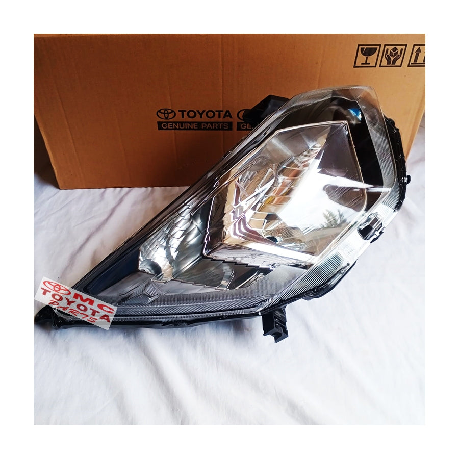 Lampu Depan / Head Lamp Kanan Calya Sigra 81130-BZ310