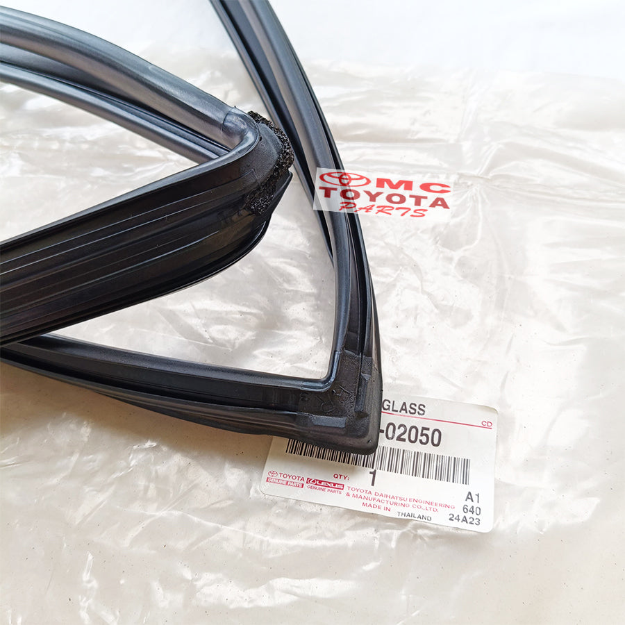 Karet Channel Kaca Pintu Belakang Kanan Kiri Corolla Altis 2001-2007 Original Toyota 68142-02050 / 68152-02050 Karet Chanel Canel Cenel Run Chanel Channel Lis List Karet Kaca Pintu Belakang